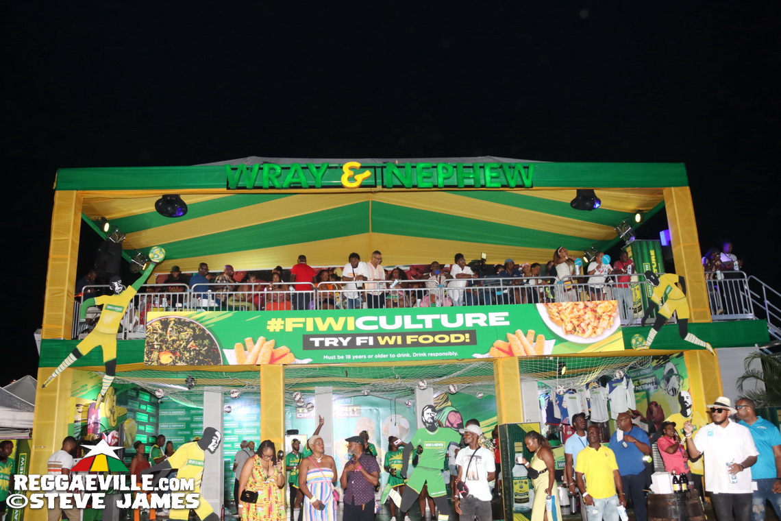 Beenie Man, Harry Toddler, Joby Jay, Iotosh, Royal Blu, Amanyea