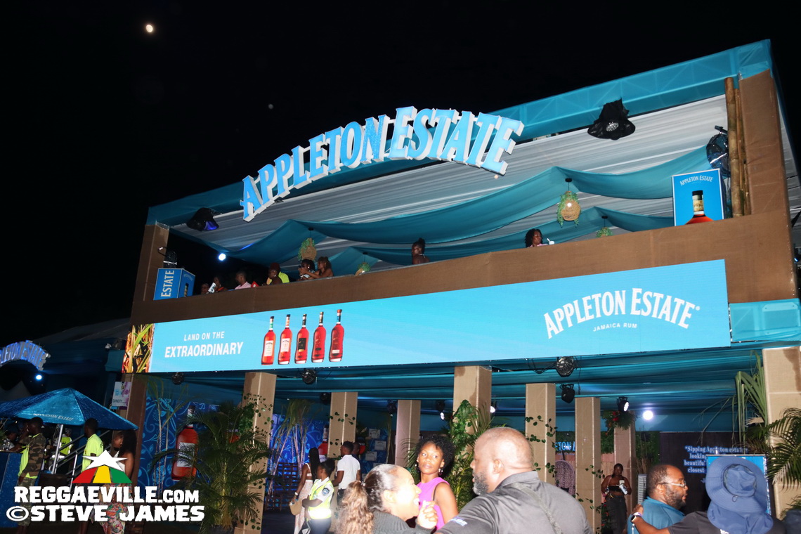 Beenie Man, Harry Toddler, Joby Jay, Iotosh, Royal Blu, Amanyea