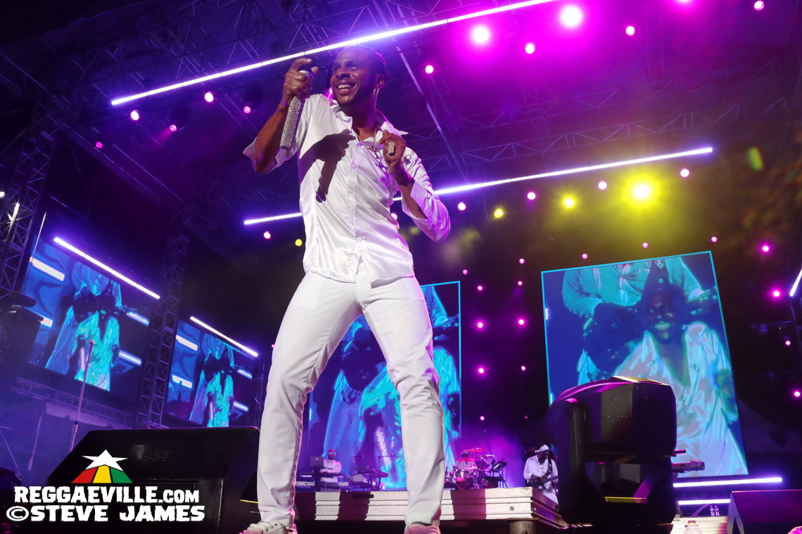 Dexta Daps with Qyor, 450