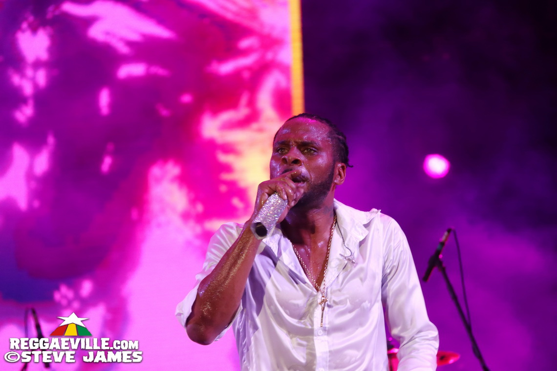 Dexta Daps with Qyor, 450