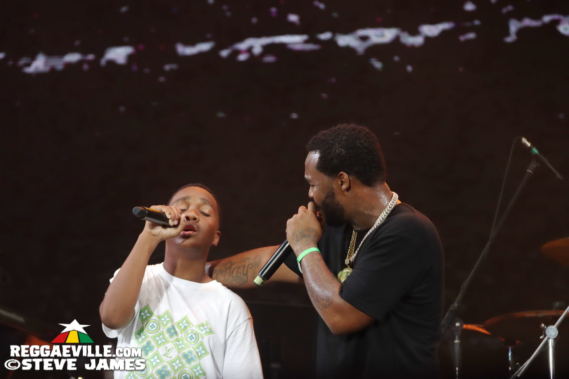 Teejay, Aidonia, Govana