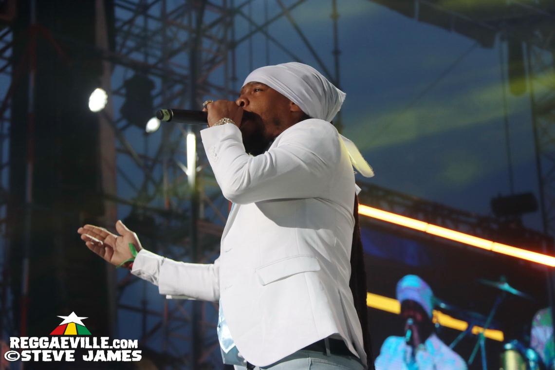 Capleton, Turbulence