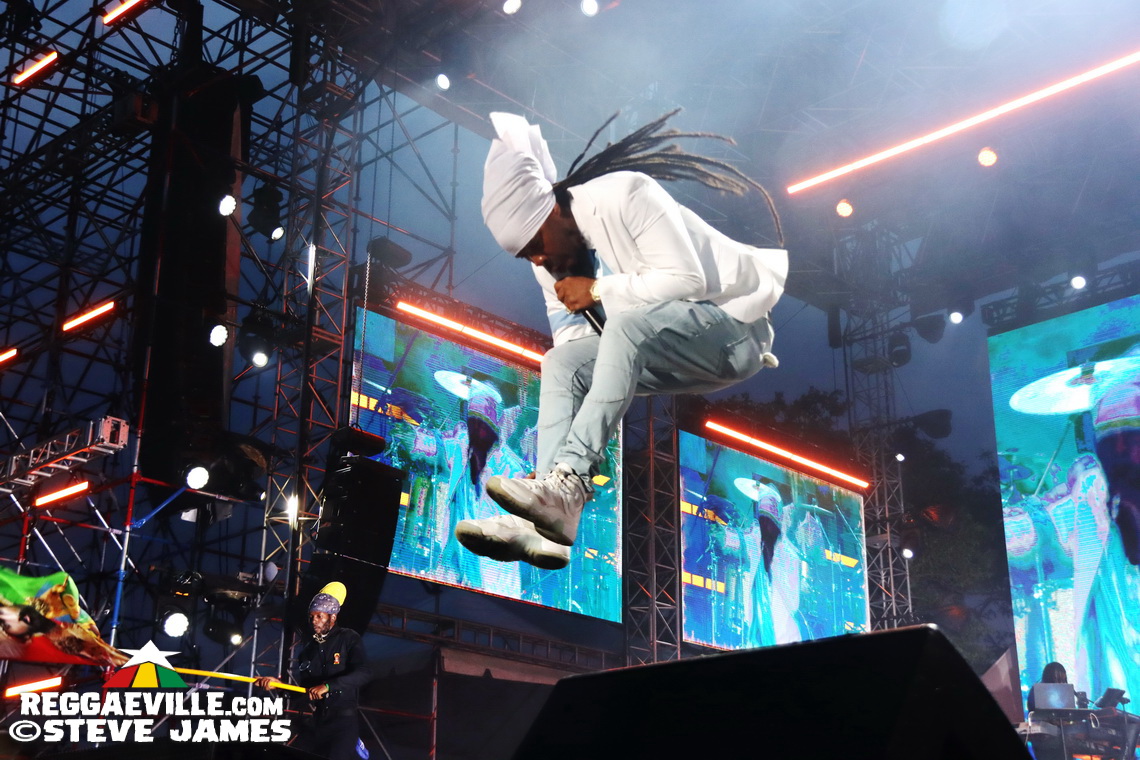 Capleton, Turbulence