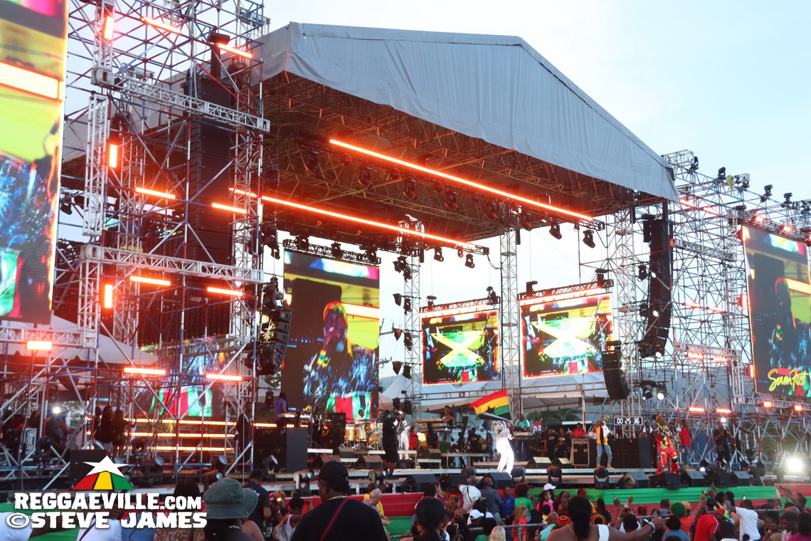 Capleton, Turbulence