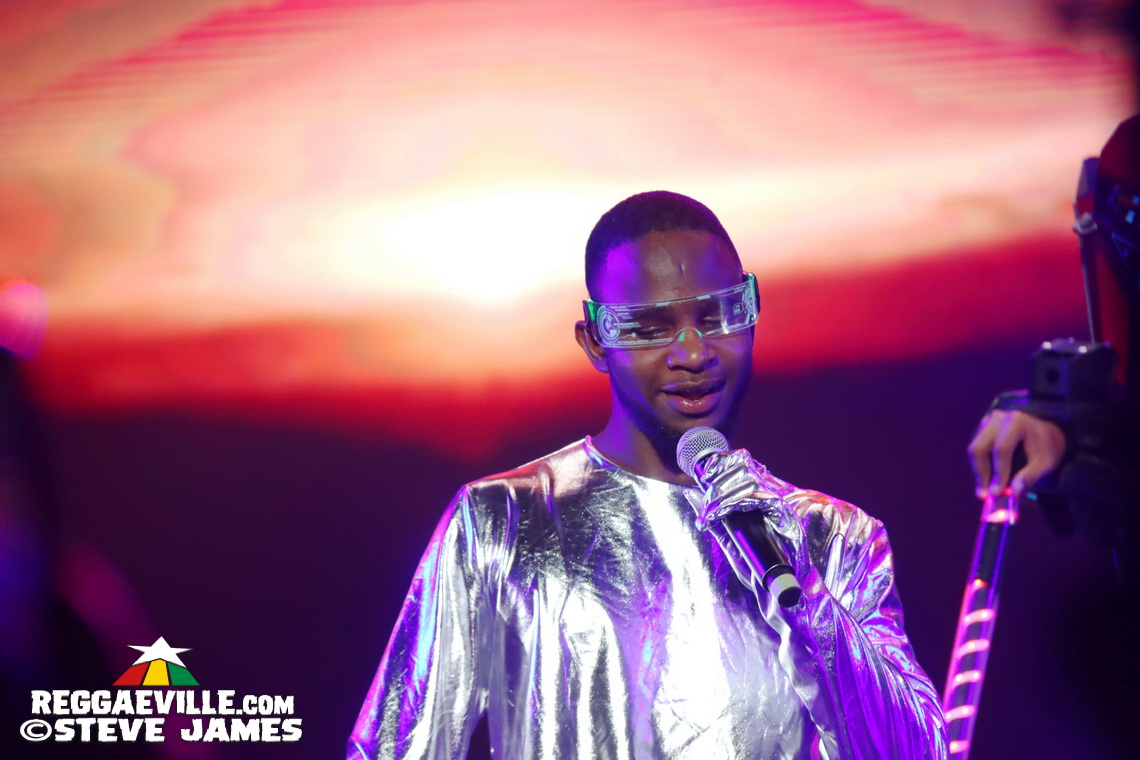 Nigy Boy, Sevana, Ras-I