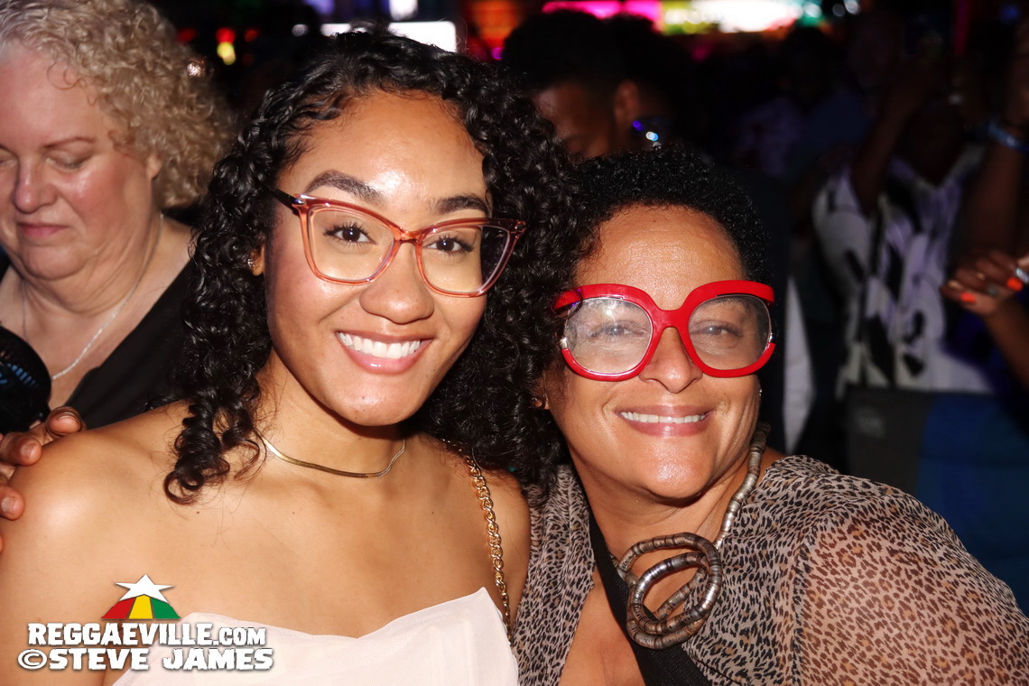 Beres Hammond & The Harmony House Band