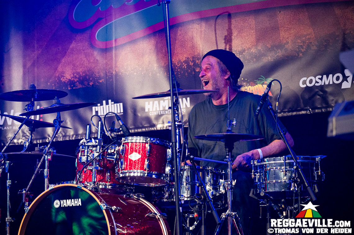 Yaksta, Eek-A-Mouse, House of Riddim