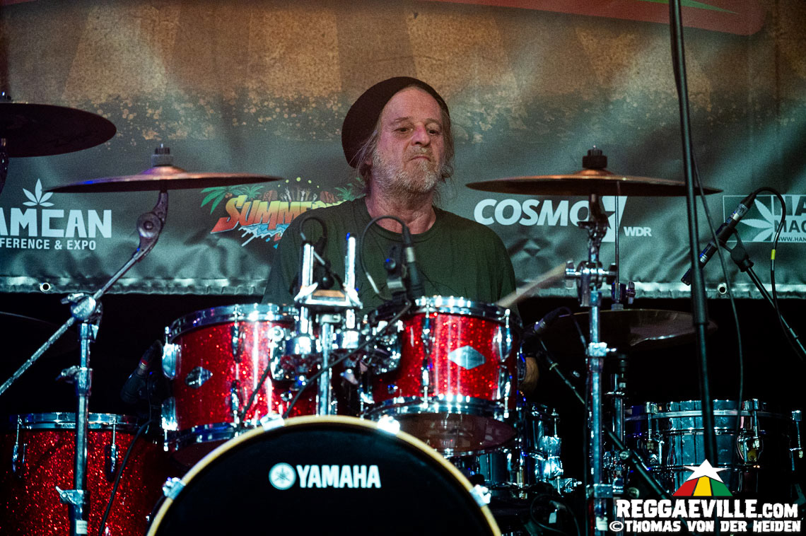 Yaksta, Eek-A-Mouse, House of Riddim