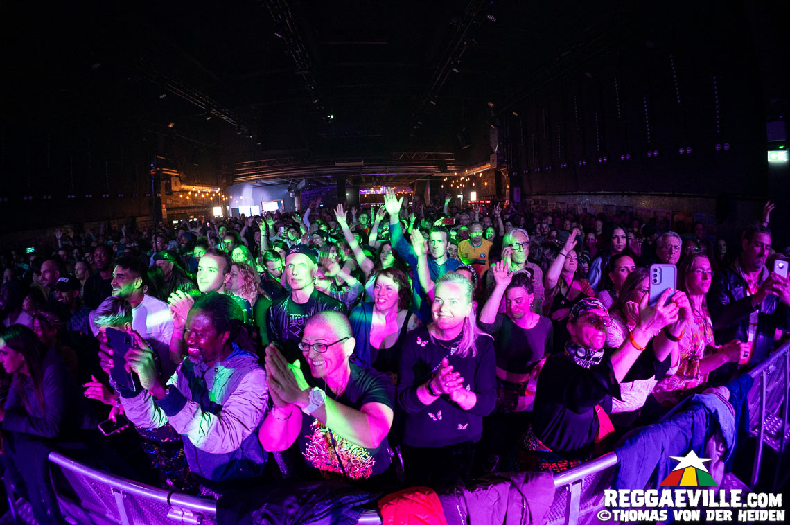 Dub FX feat. Mr. Woodnote, Anthony B & House of Riddim