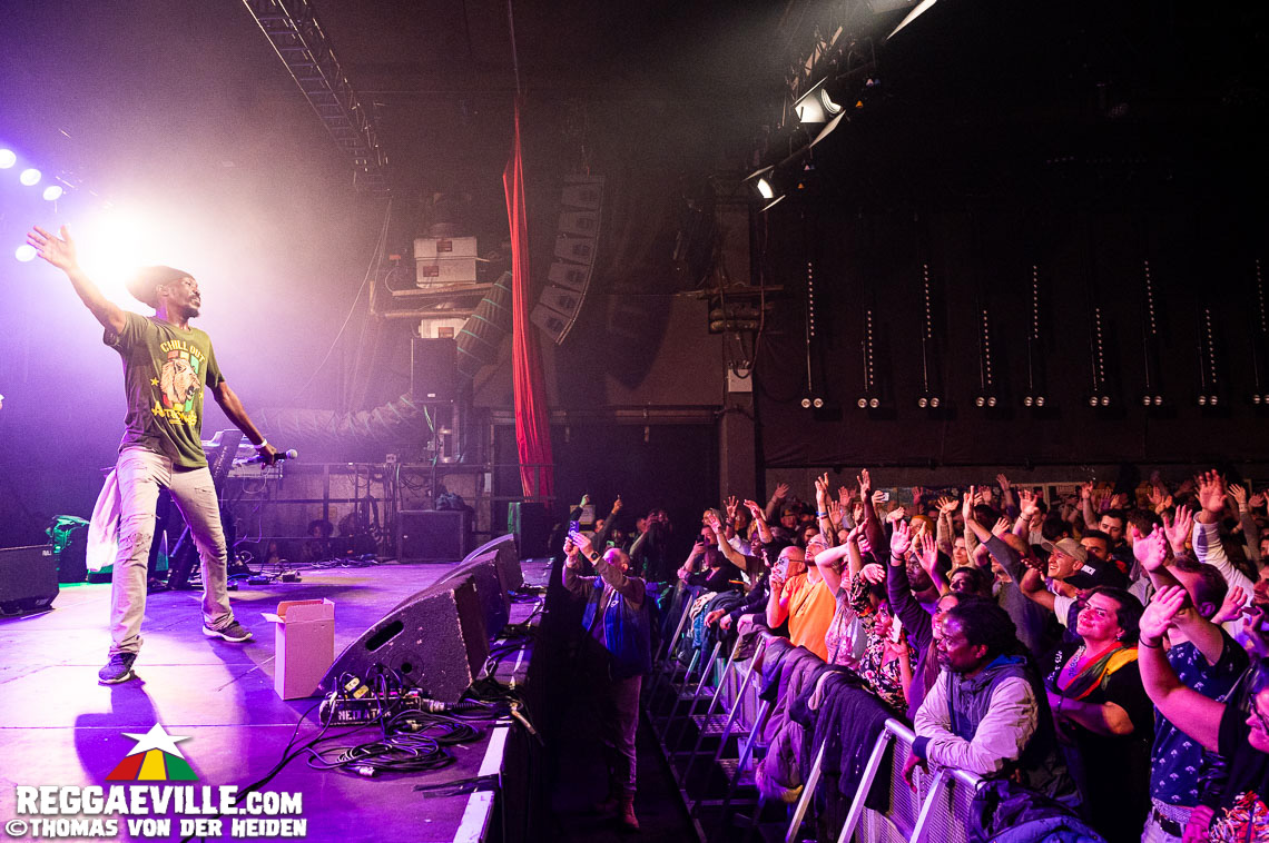 Dub FX feat. Mr. Woodnote, Anthony B & House of Riddim