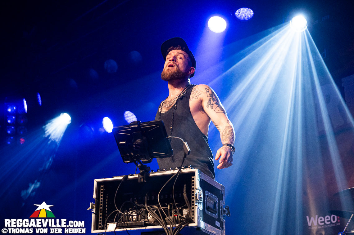 Dub FX feat. Mr. Woodnote, Anthony B & House of Riddim