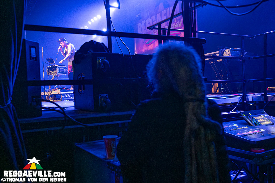 Dub FX feat. Mr. Woodnote, Anthony B & House of Riddim