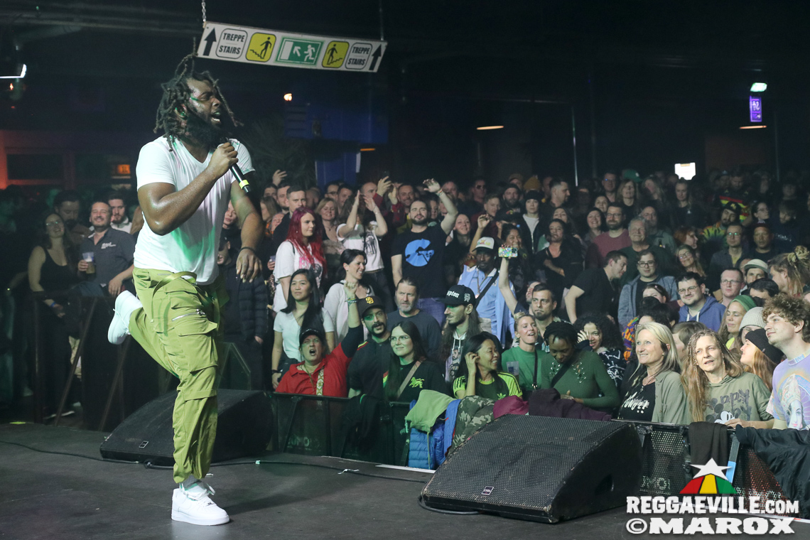 Dub FX feat. Mr. Woodnote, Anthony B, Eek-A-Mouse, Yaksta & House of Riddim