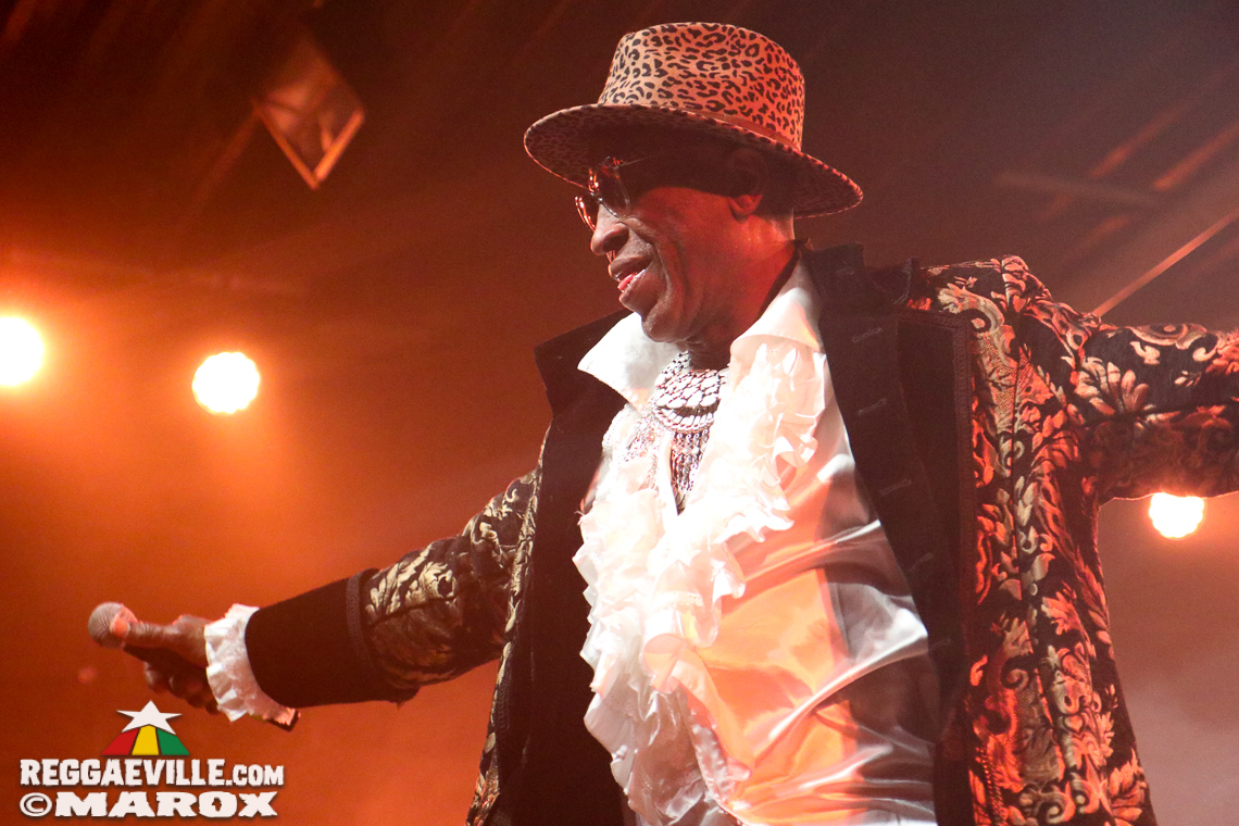 Dub FX feat. Mr. Woodnote, Anthony B, Eek-A-Mouse, Yaksta & House of Riddim