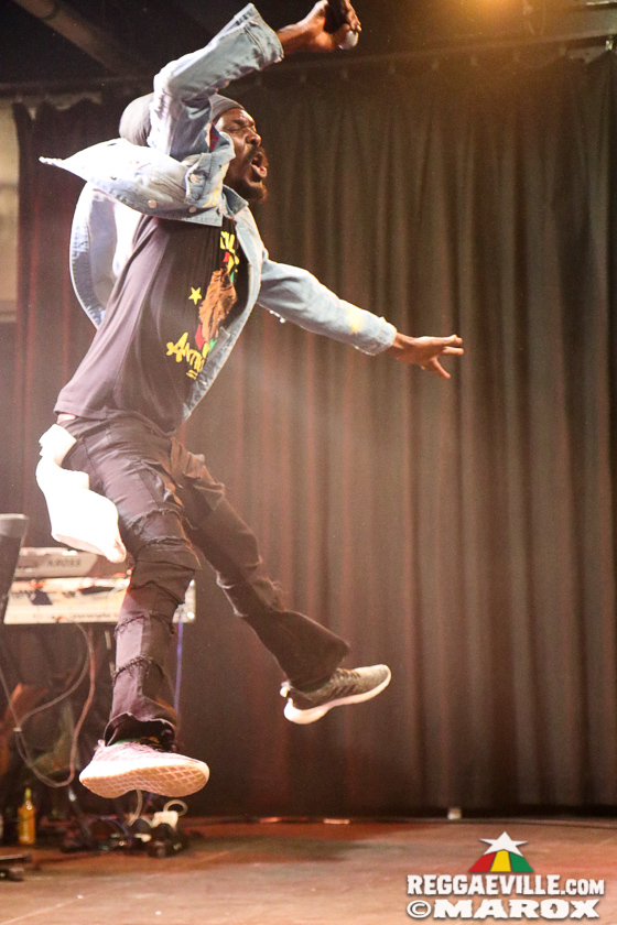 Dub FX feat. Mr. Woodnote, Anthony B, Eek-A-Mouse, Yaksta & House of Riddim