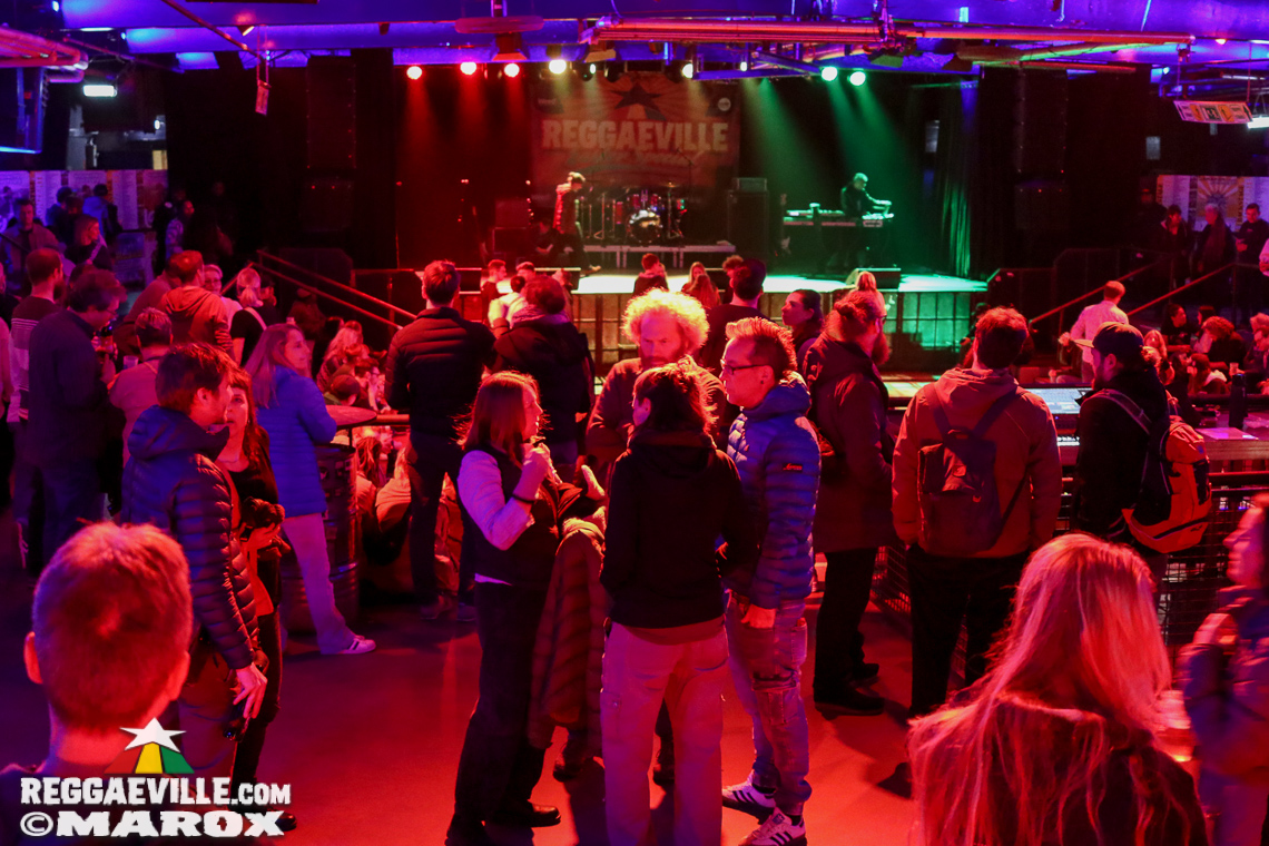 Dub FX feat. Mr. Woodnote, Anthony B, Eek-A-Mouse, Yaksta & House of Riddim