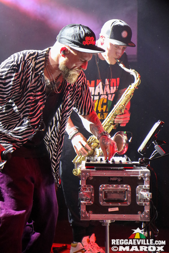 Dub FX feat. Mr. Woodnote, Anthony B, Eek-A-Mouse, Yaksta & House of Riddim