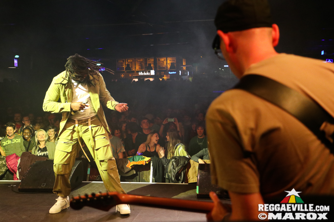 Dub FX feat. Mr. Woodnote, Anthony B, Eek-A-Mouse, Yaksta & House of Riddim