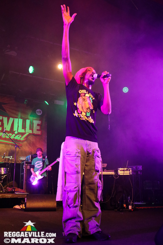 Dub FX feat. Mr. Woodnote, Anthony B, Eek-A-Mouse, Yaksta & House of Riddim