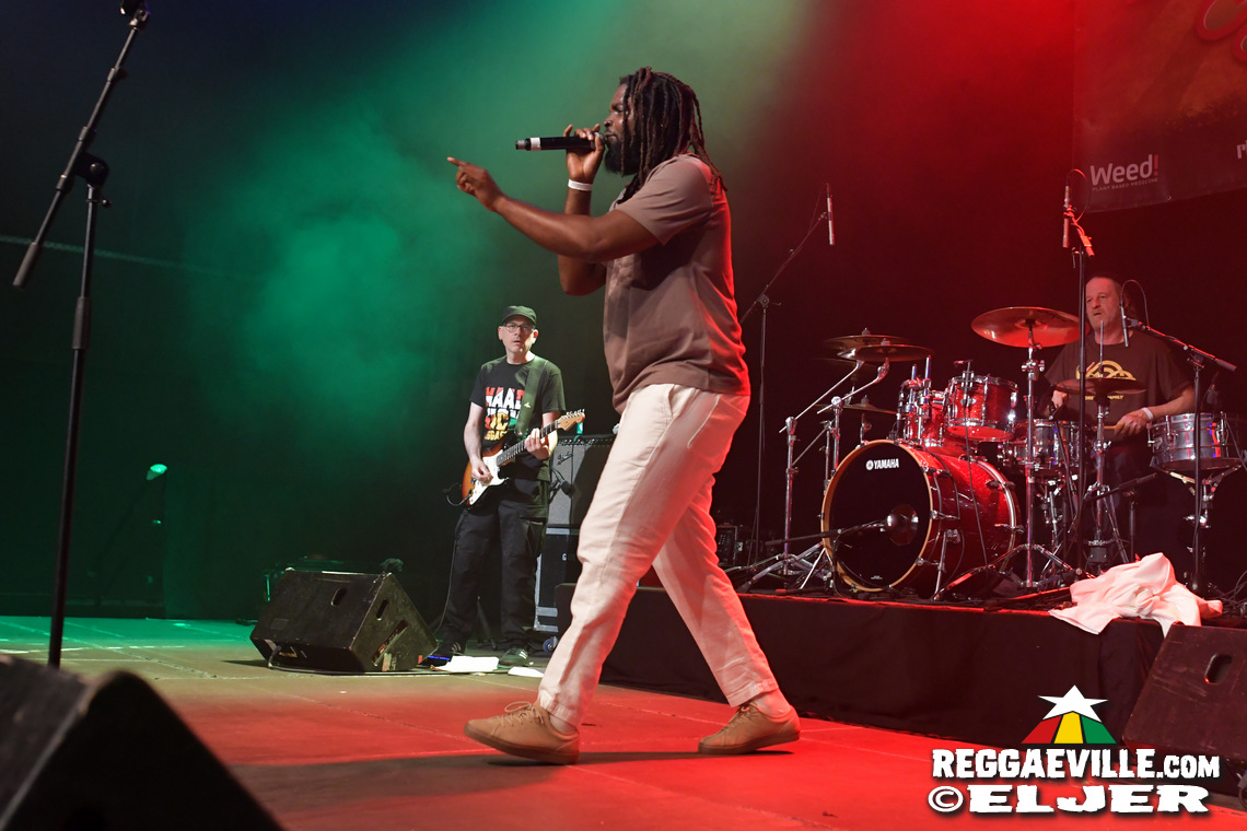 Eek-A-Mouse, Yaksta, House of Riddim