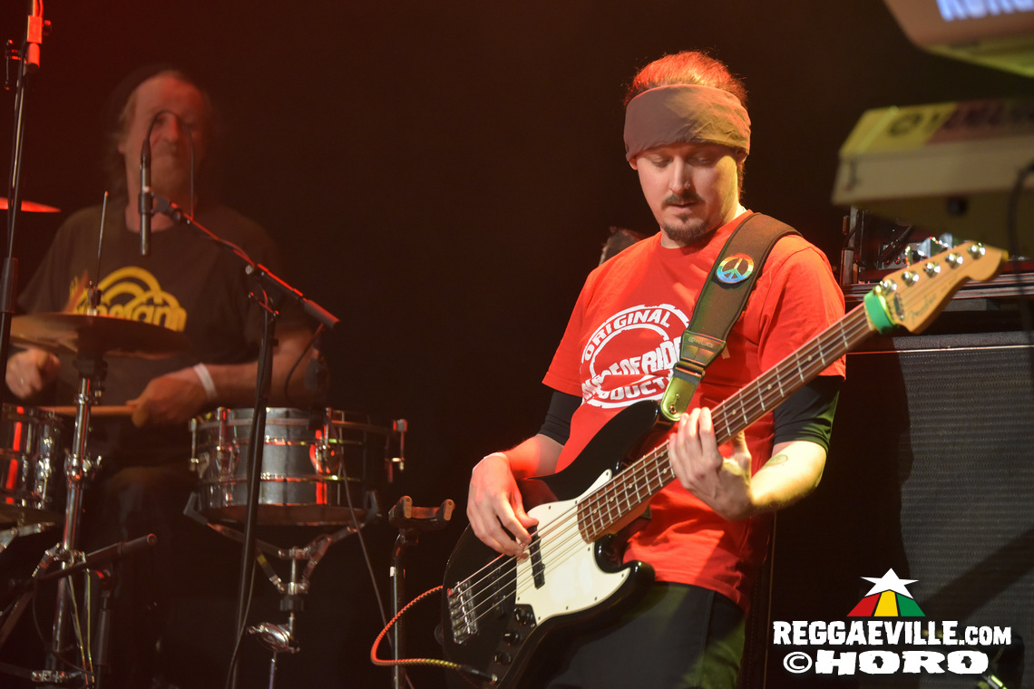 Eek-A-Mouse, Yaksta, House of Riddim