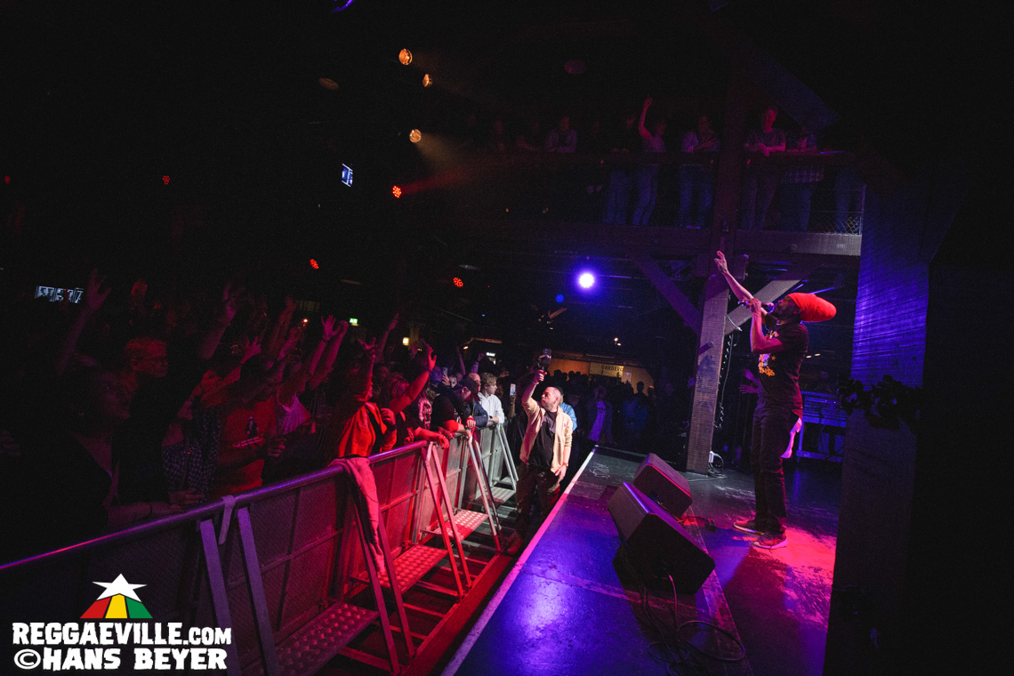 Dub FX feat. Mr. Woodnote, Anthony B, Eek-A-Mouse, Yaksta & House of Riddim