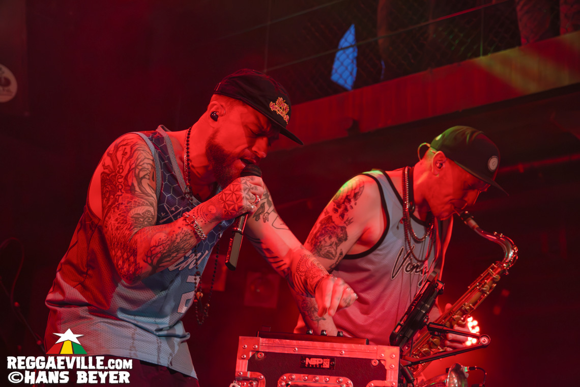 Dub FX feat. Mr. Woodnote, Anthony B, Eek-A-Mouse, Yaksta & House of Riddim