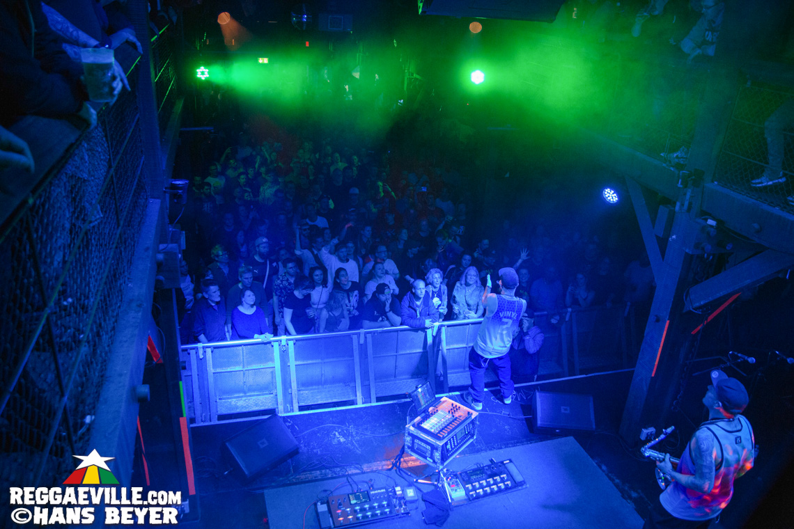 Dub FX feat. Mr. Woodnote, Anthony B, Eek-A-Mouse, Yaksta & House of Riddim