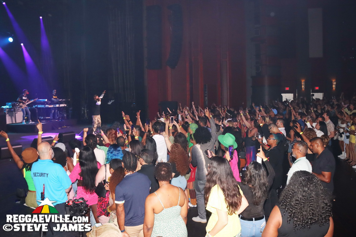 Sean Paul, Chi Ching Ching, Ras Ajai, YG Marley