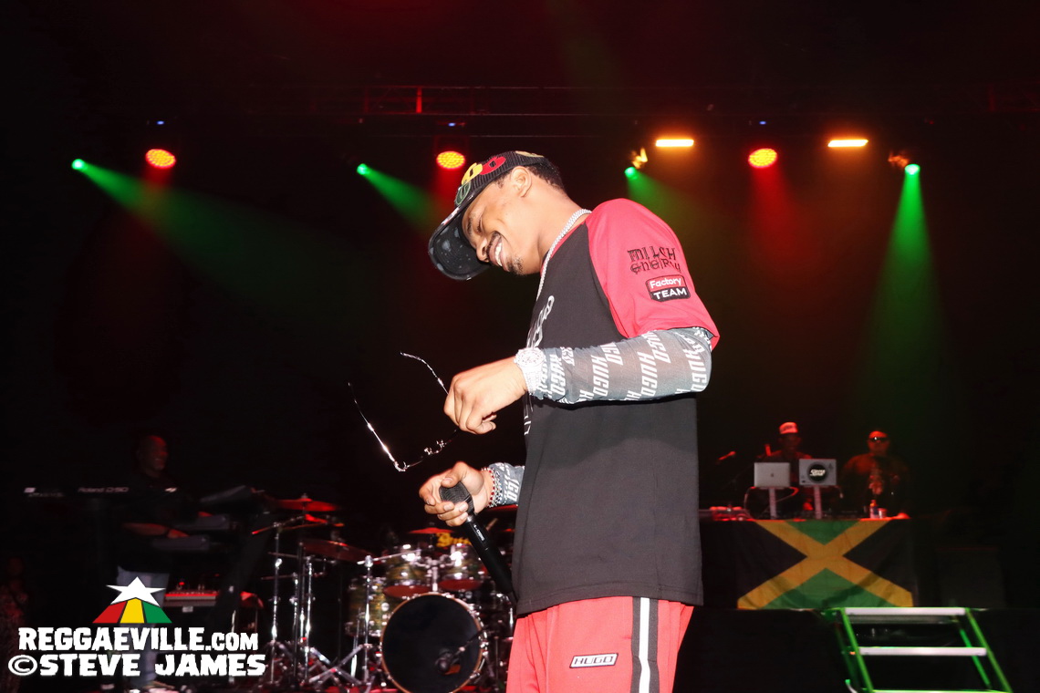 Sean Paul, Chi Ching Ching, Ras Ajai, YG Marley