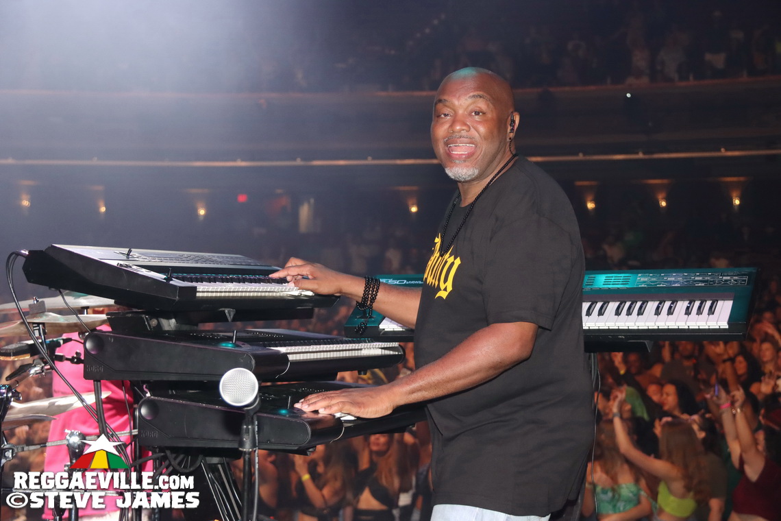 Sean Paul, Chi Ching Ching, Ras Ajai, YG Marley