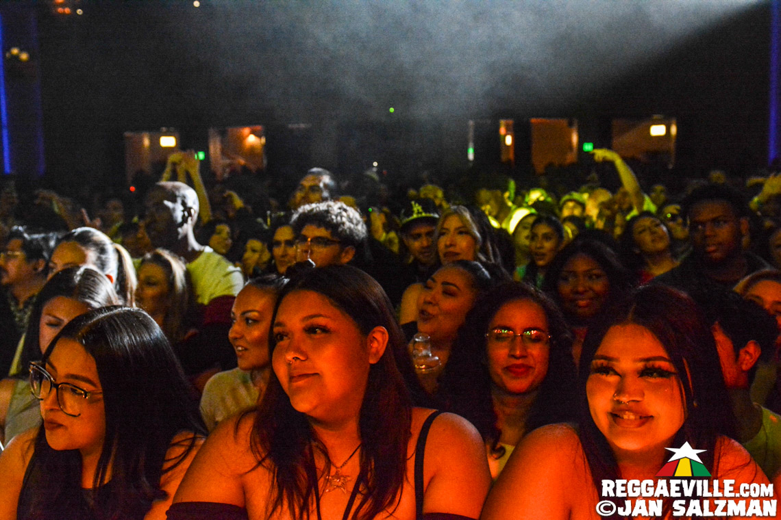 Sean Paul, Farina, Chi Ching Ching, Quan-Dajai, Ras Ajai