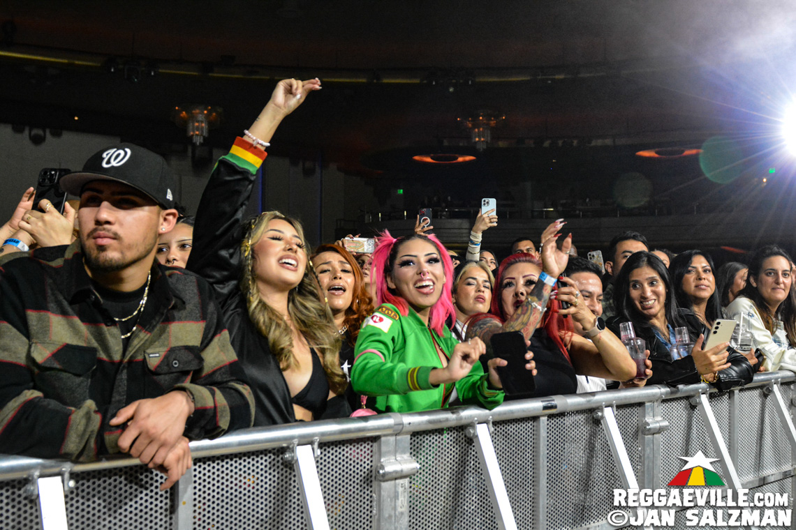 Sean Paul, Farina, Chi Ching Ching, Quan-Dajai, Ras Ajai