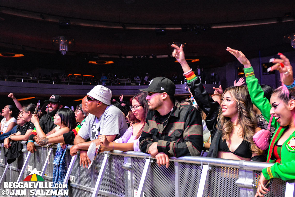 Sean Paul, Farina, Chi Ching Ching, Quan-Dajai, Ras Ajai