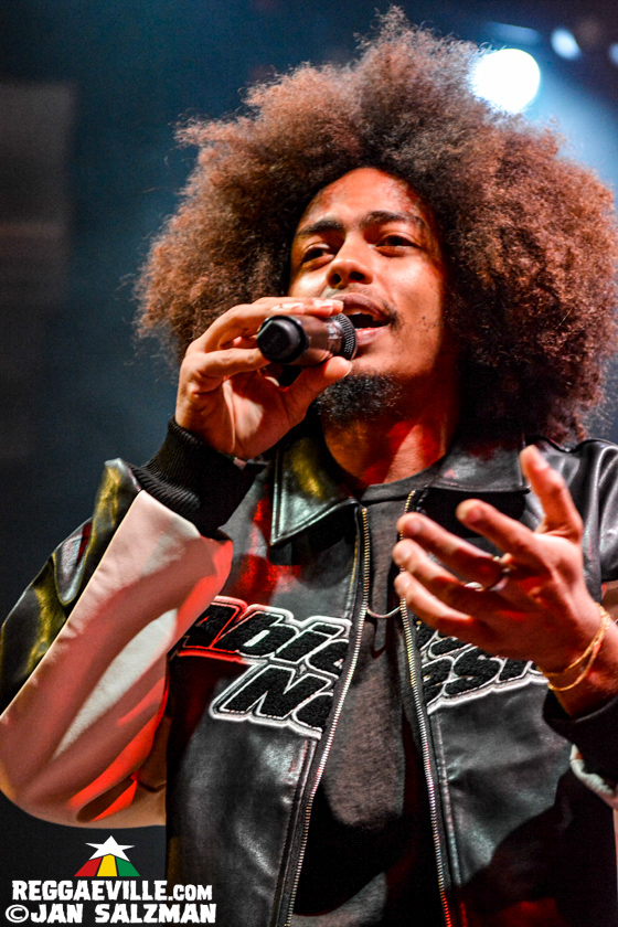 Sean Paul, Farina, Chi Ching Ching, Quan-Dajai, Ras Ajai