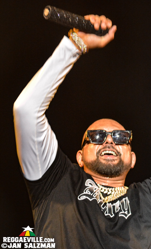 Sean Paul, Farina, Chi Ching Ching, Quan-Dajai, Ras Ajai