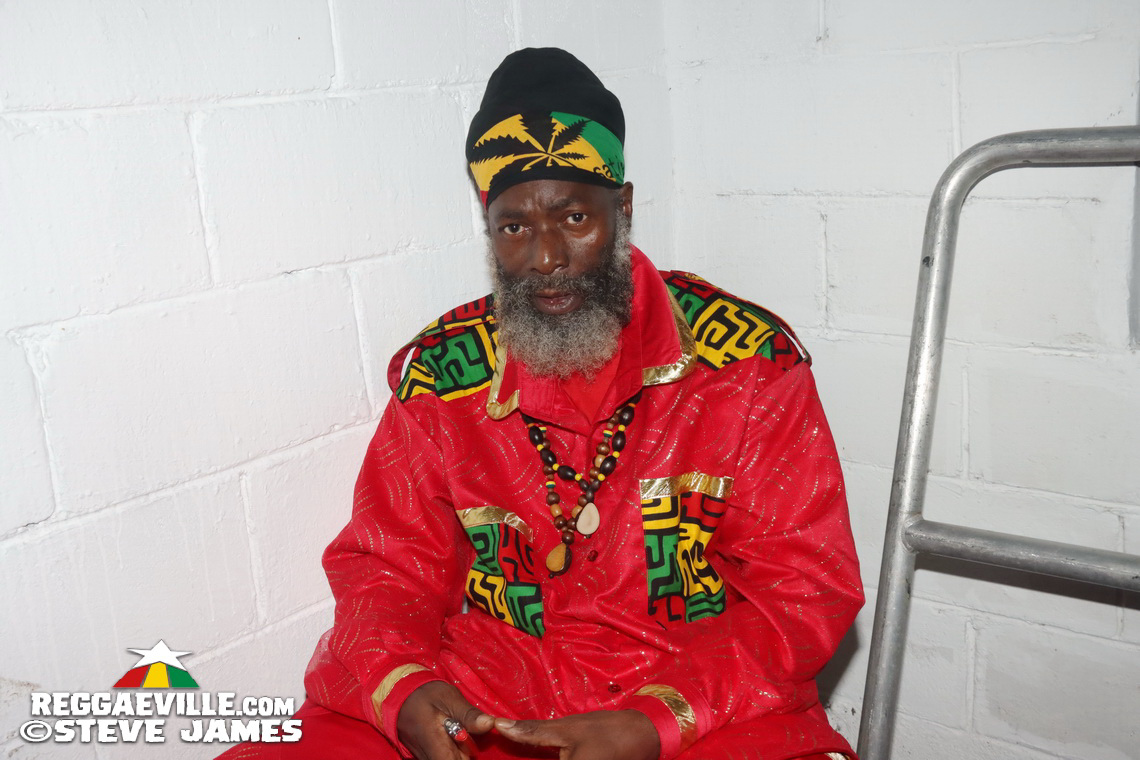 Turbulence, Capleton, Tanya Stephens, Macka Diamond, Bugle, Chuck Fenda