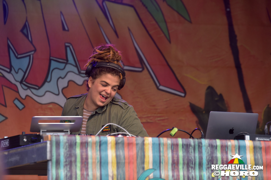 Andrew Murphy, Top Gyal, Queen Tafari, Amiaz.