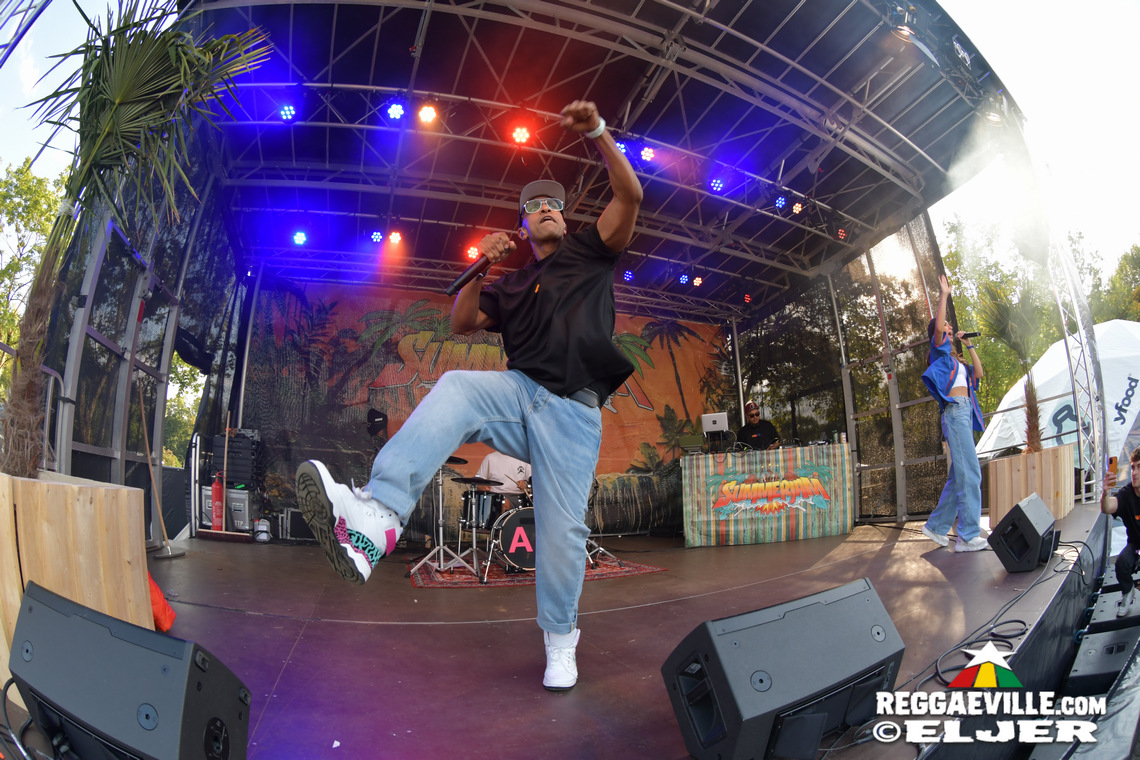 Andrew Murphy, Top Gyal, Queen Tafari, Amiaz.