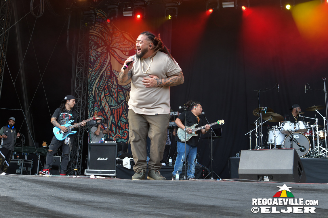 Queen Omega, J Boog, L'Entourloop