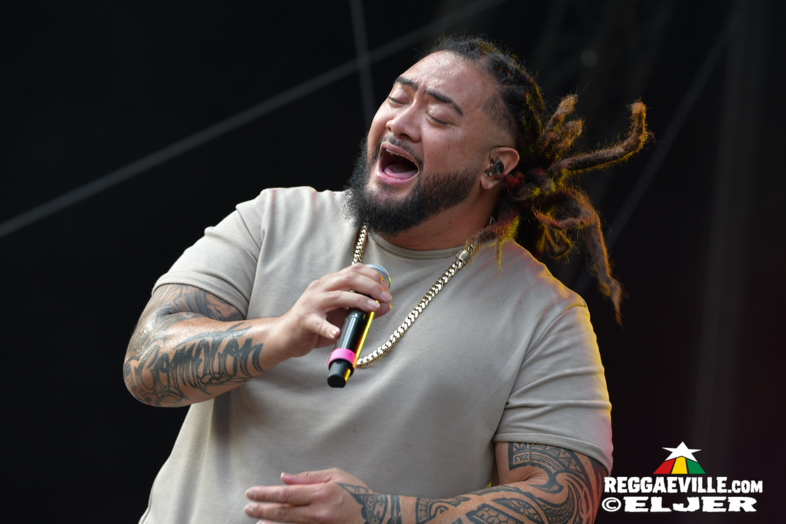 Queen Omega, J Boog, L'Entourloop