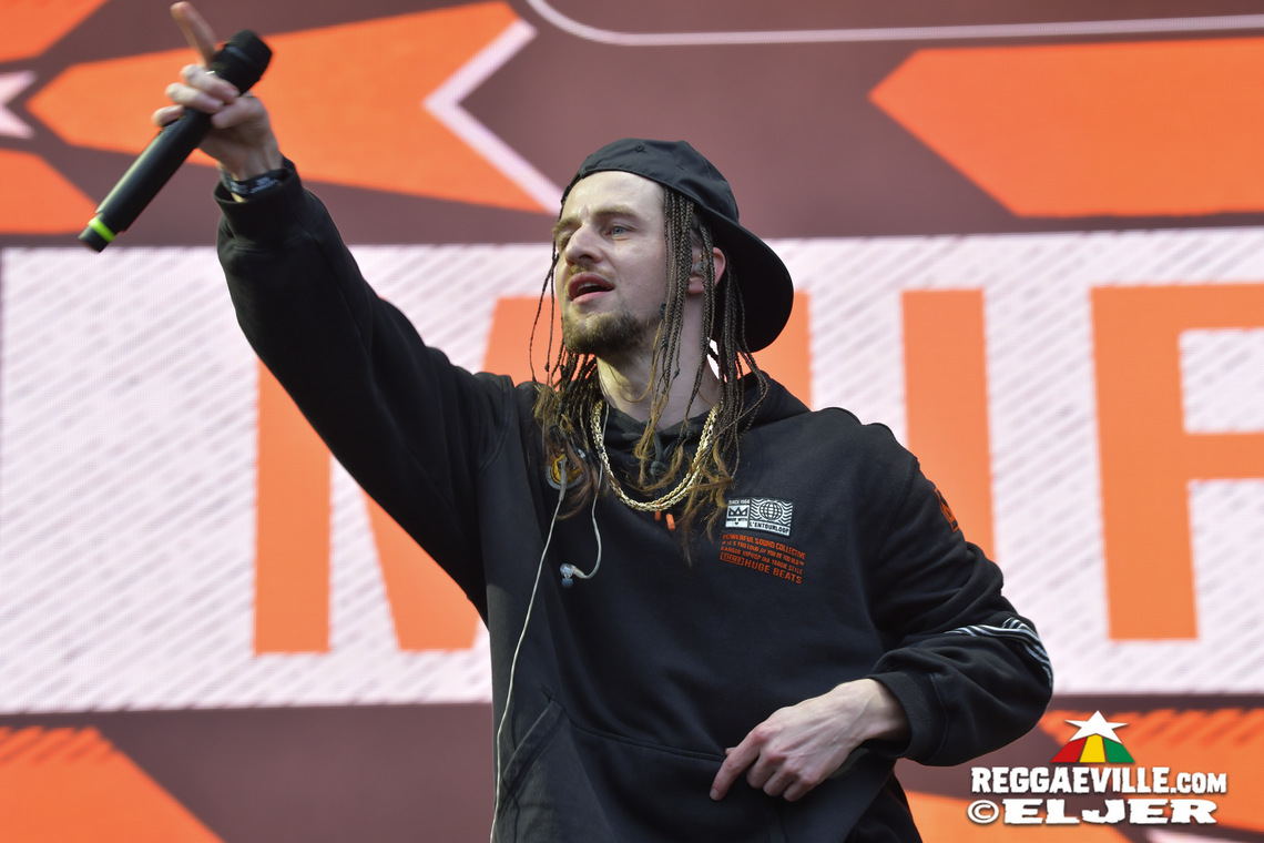 Queen Omega, J Boog, L'Entourloop