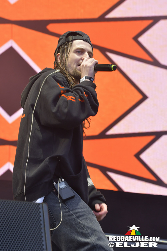 Queen Omega, J Boog, L'Entourloop