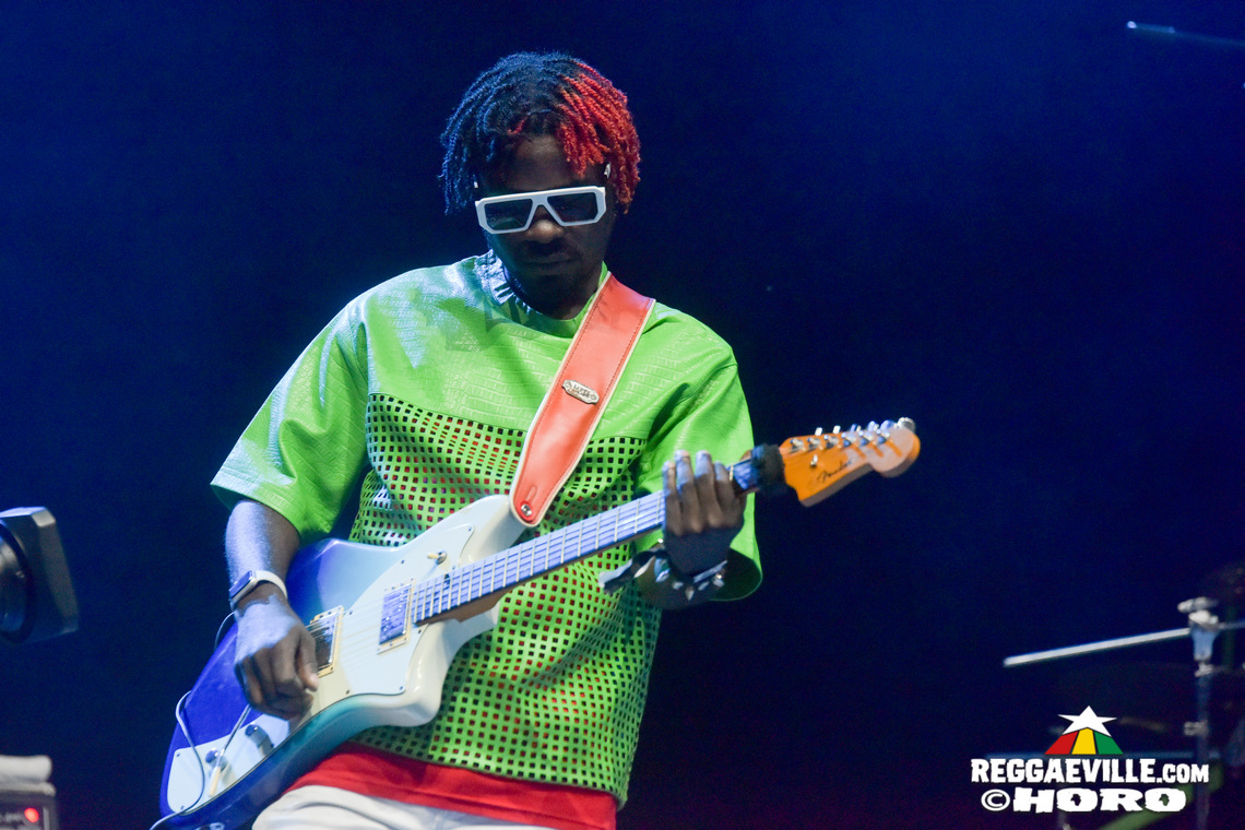 Busy Signal, Collie Buddz