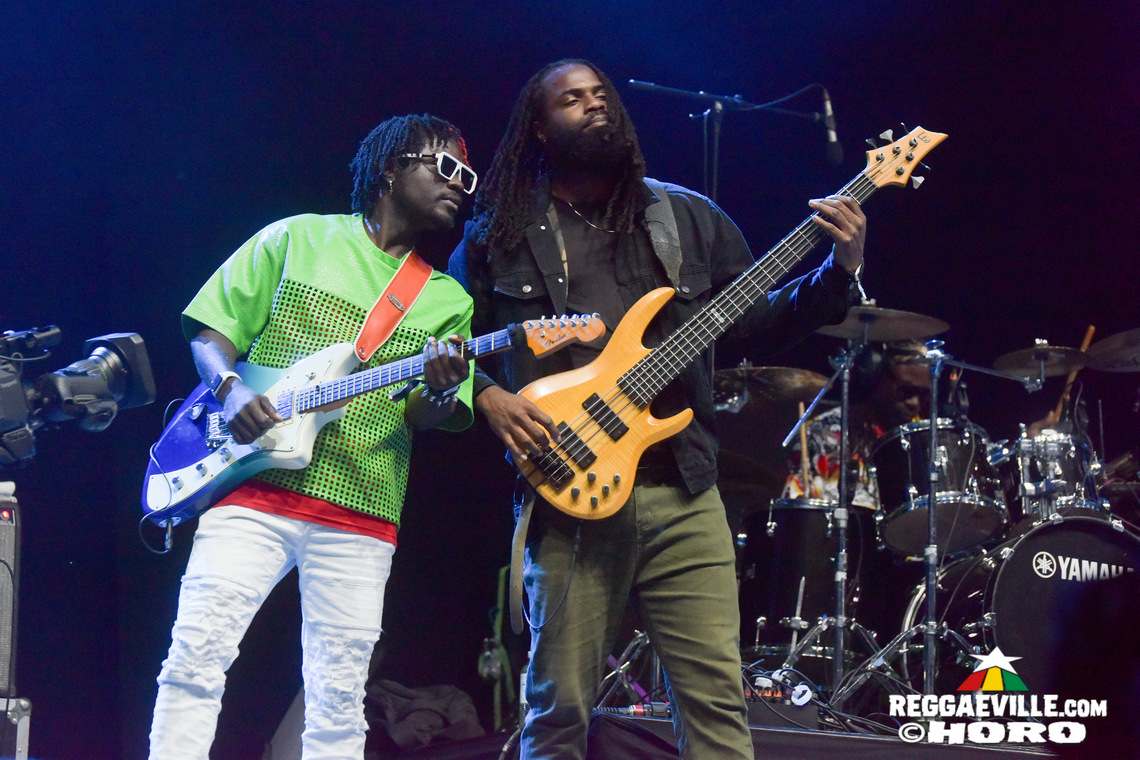 Busy Signal, Collie Buddz