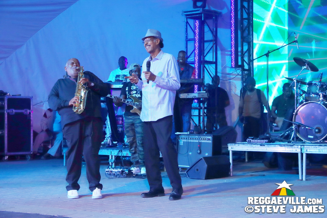 Tarrus Riley, Dean Fraser, Shuga, Boris Gardiner, George Nooks