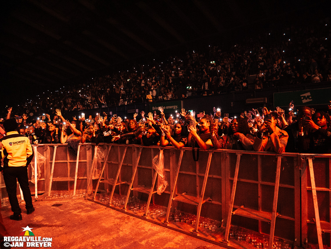 Alkaline, Rajahwild, Armanii