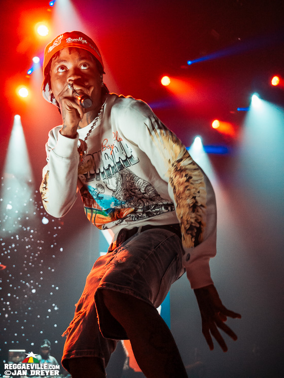 Alkaline, Rajahwild, Armanii