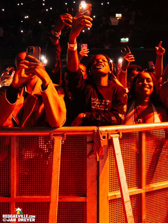 Alkaline, Rajahwild, Armanii