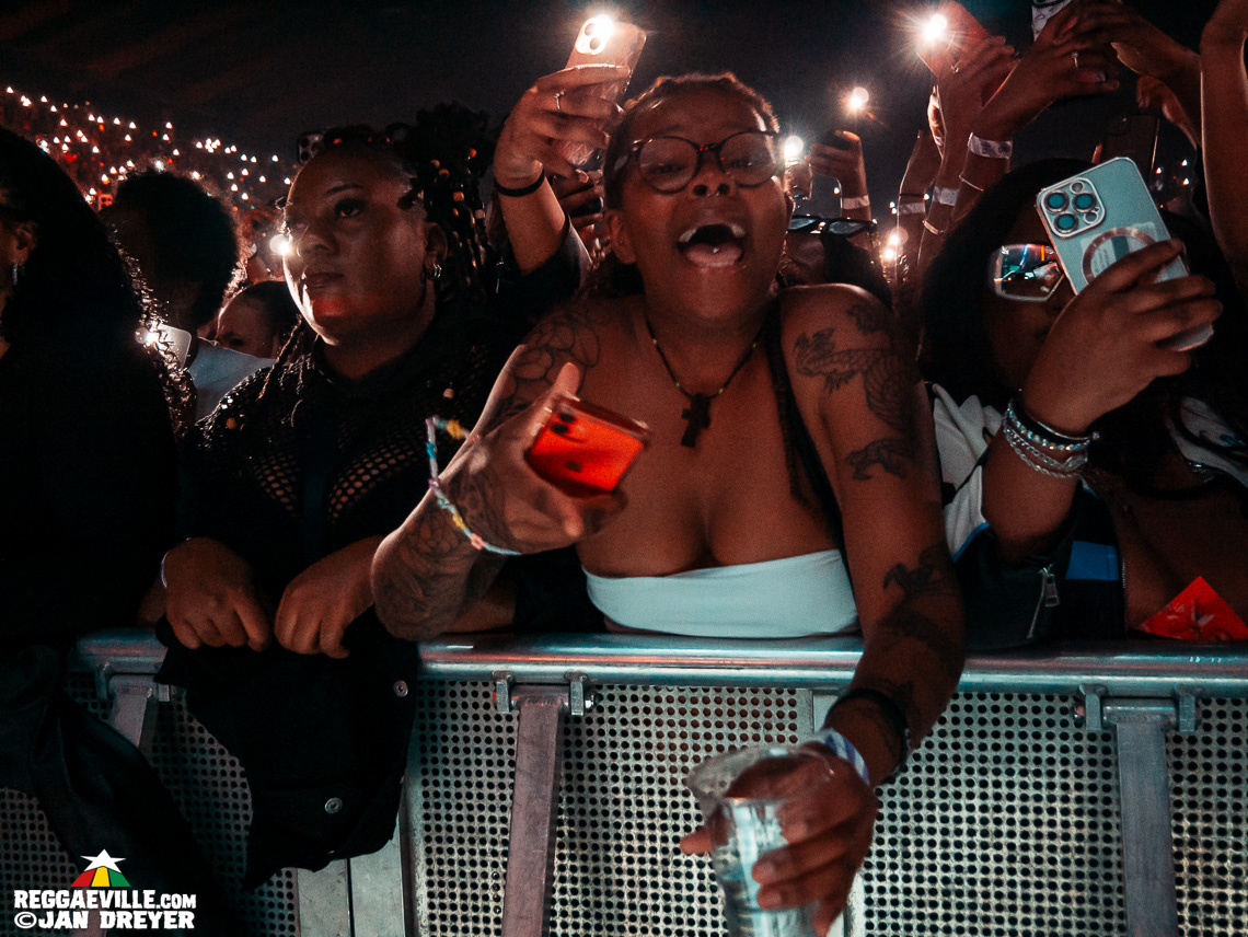 Alkaline, Rajahwild, Armanii